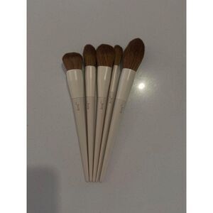Jessup 5Pieces T493 Light Grey Premium Vegan Blending Face Brush Set